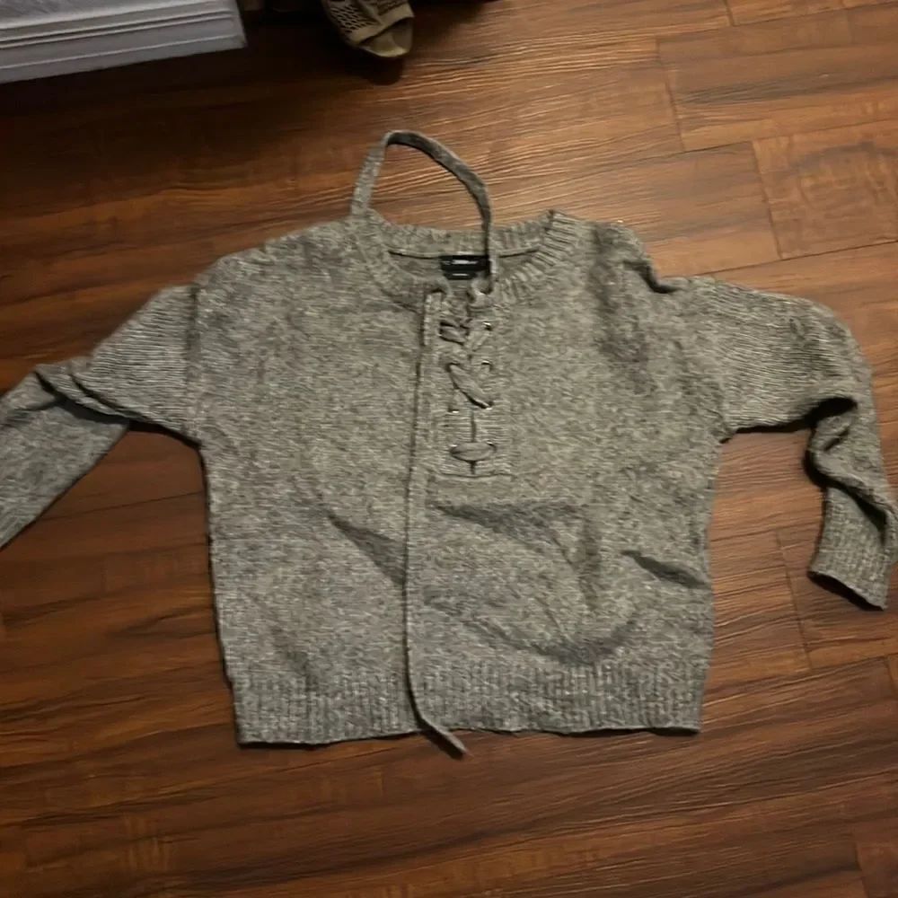 Zara Knit Size Small - BEAND NEW Never Worn - Gray Sweater - With Wool